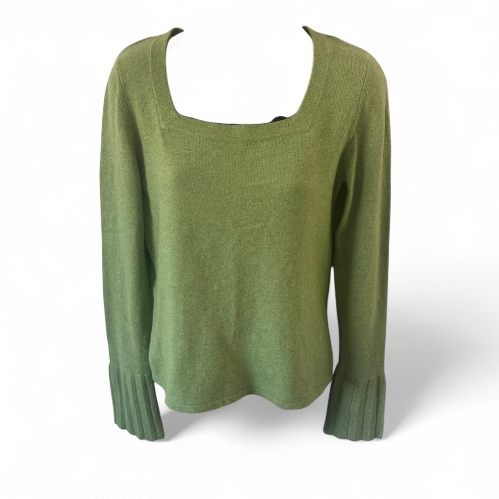 Cashmere Green Square‎ Neck Sweater